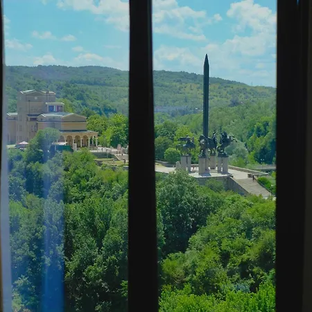 Panorama 4*